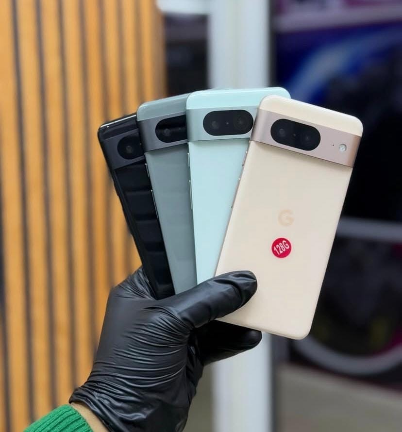 Pixel 8 Plain