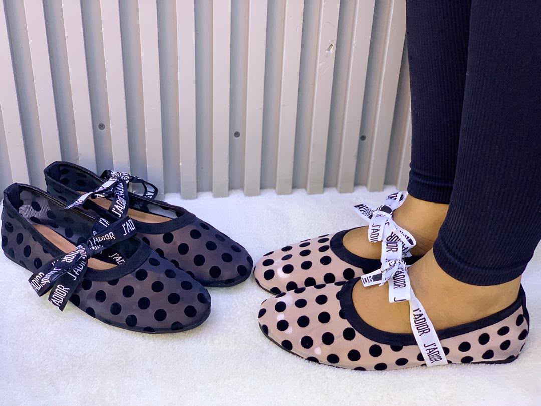 Women shoes