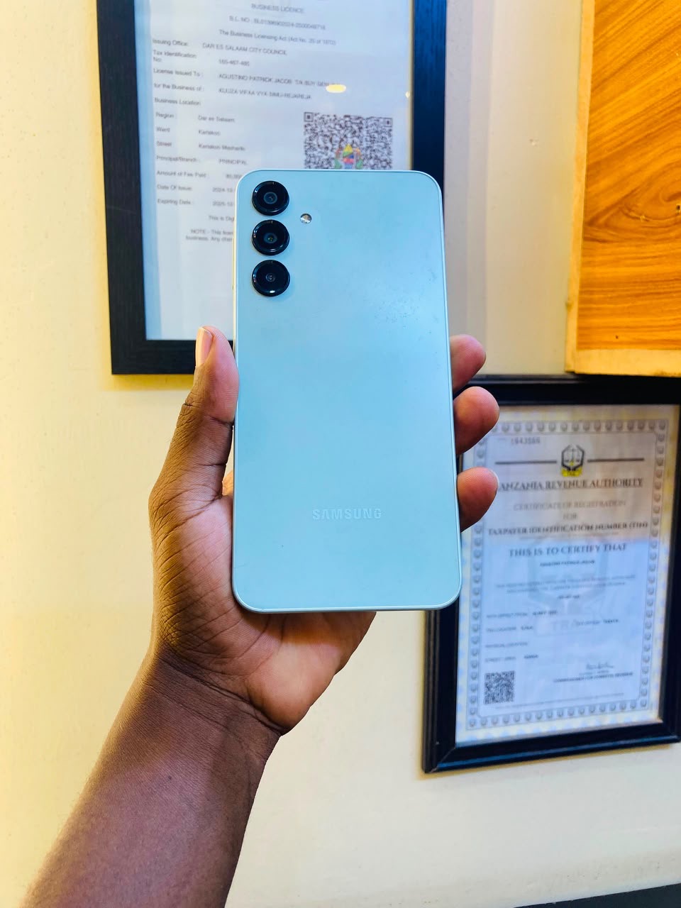 Samsung A 16
