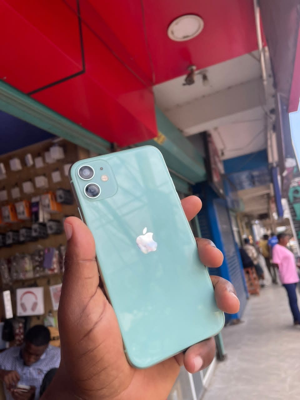 Iphone 11 plain