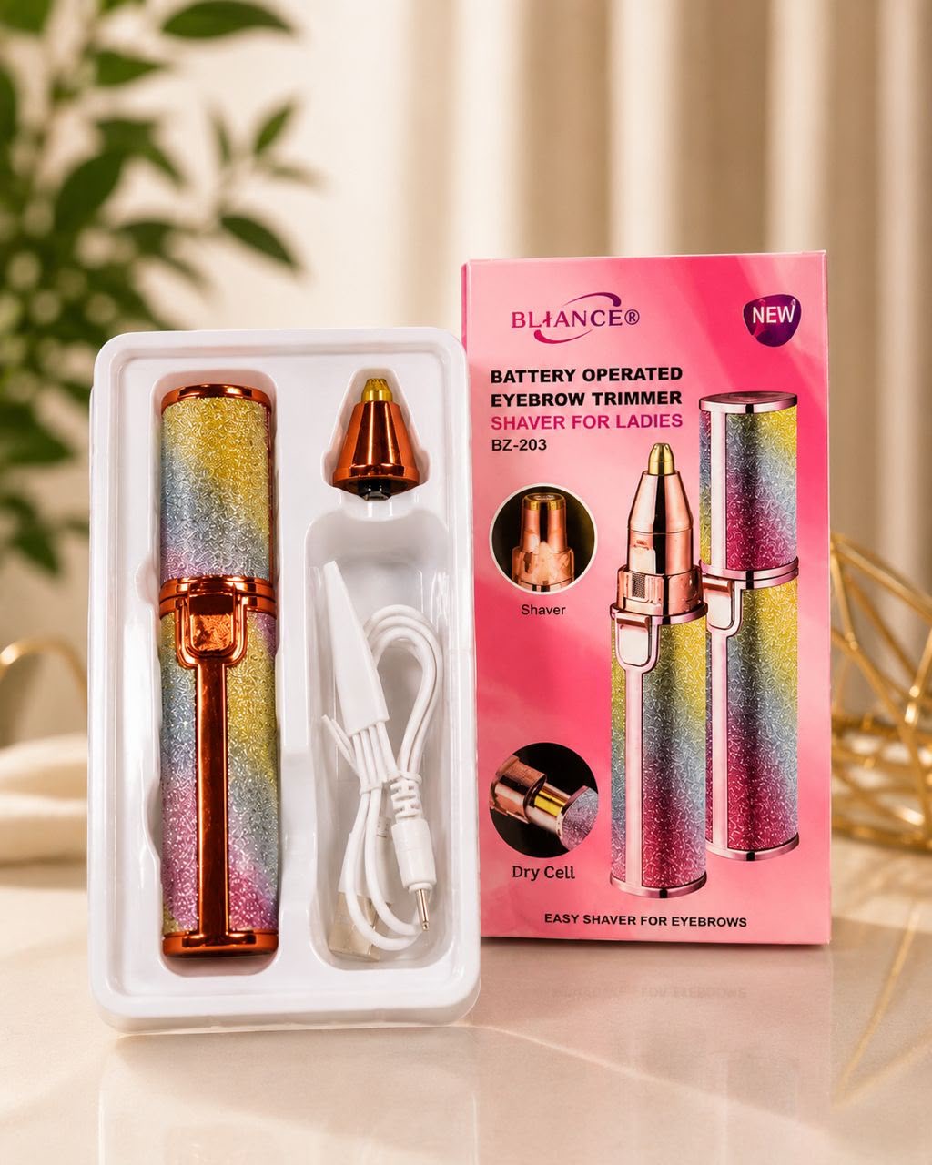 eye brow trimmer