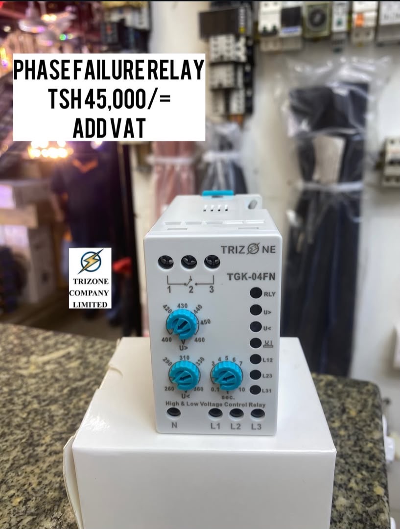 Phase failure relay