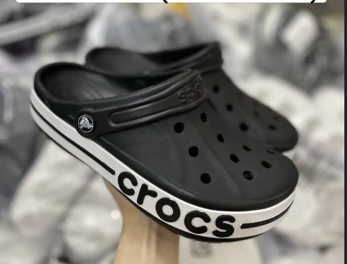 crocs