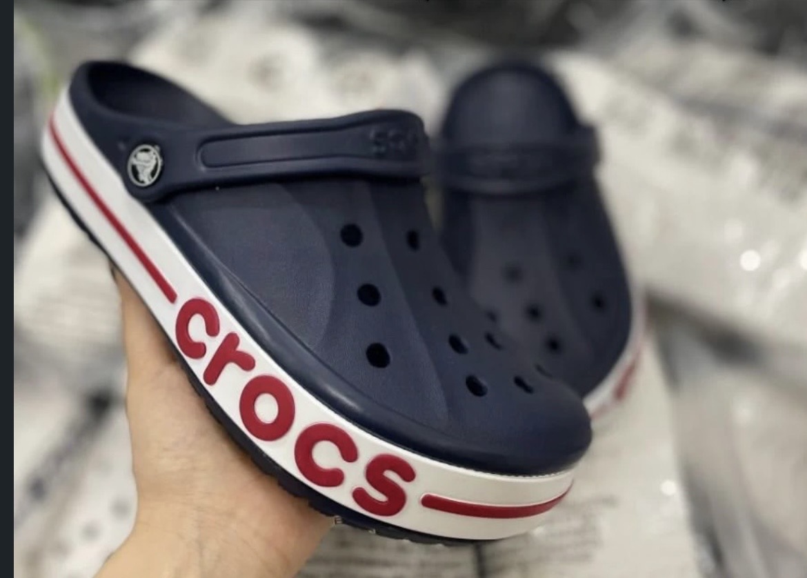 crocs