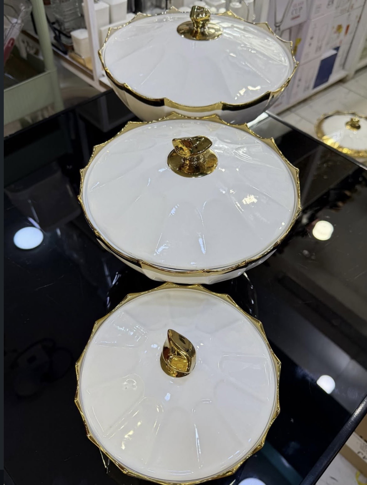 serving bowls
