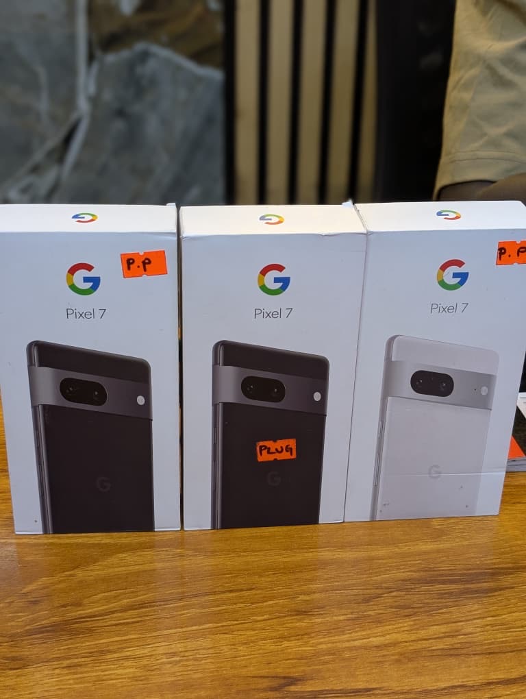 Pixel 7 plain