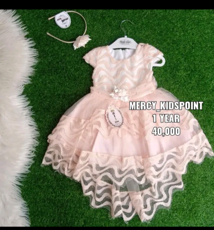 Baby gown A