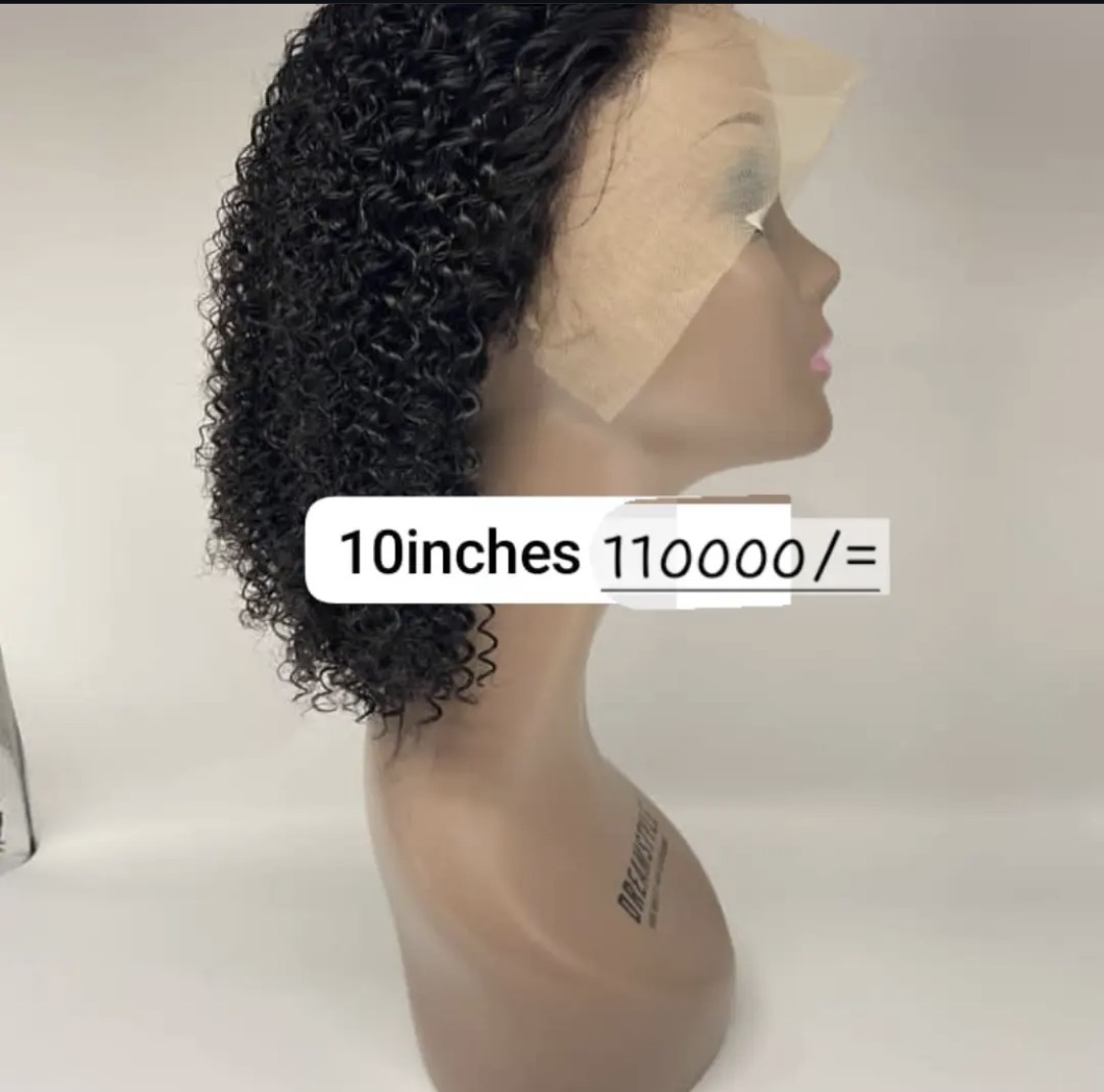 Wig 10 inch curly