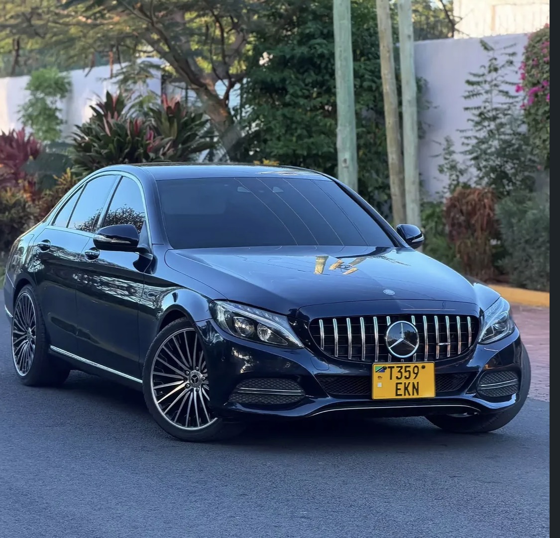 Mercedes benz C180