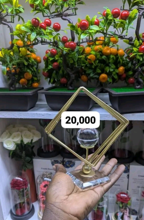 Gold decor