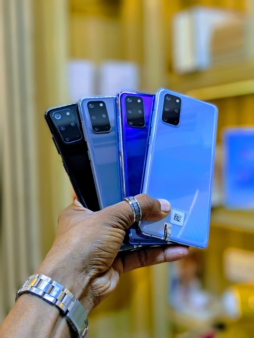 Samsung S 20 +