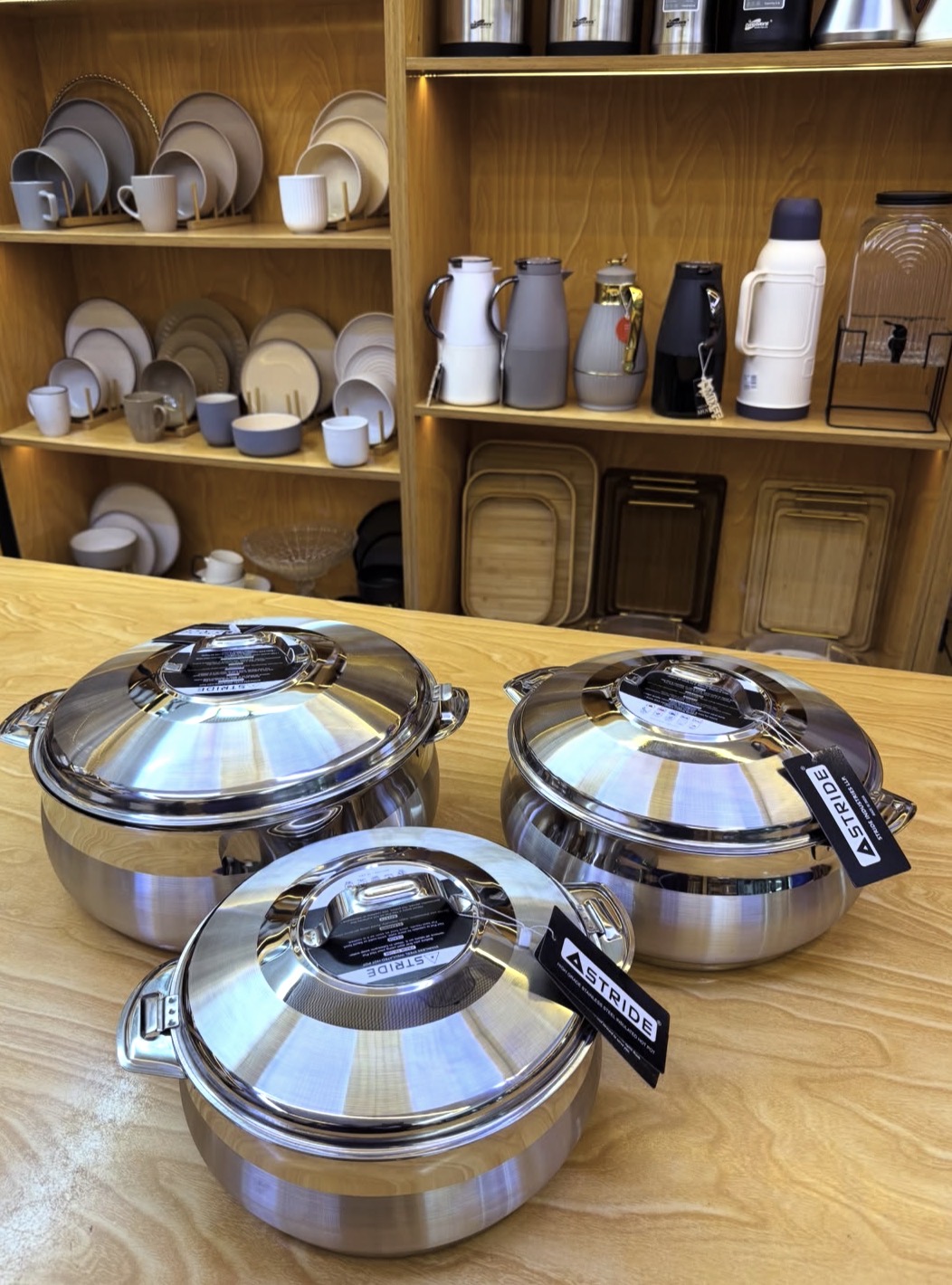 Silver hot pot