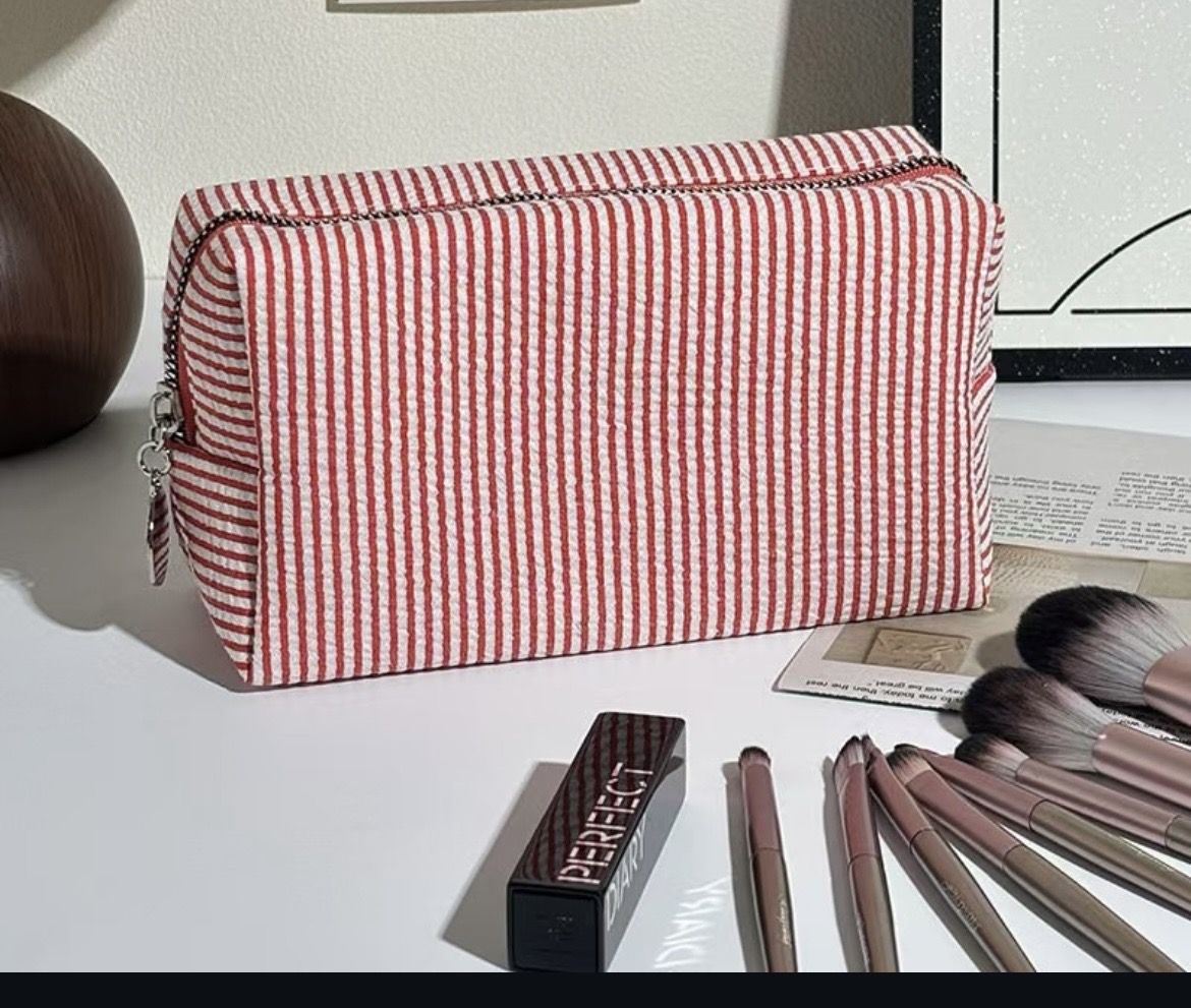 make up bag