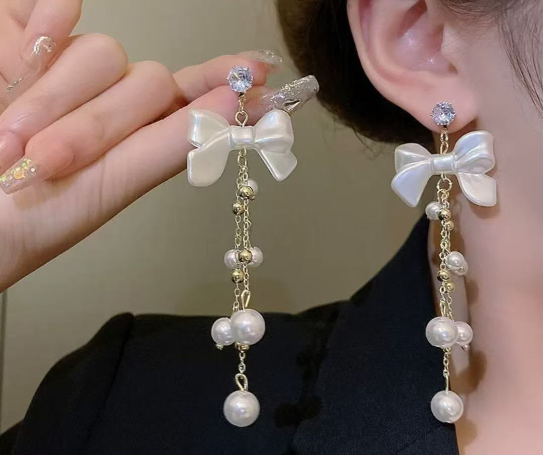 Long classic earrings