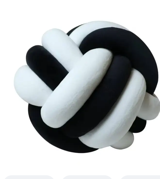 Knotted ball pillow