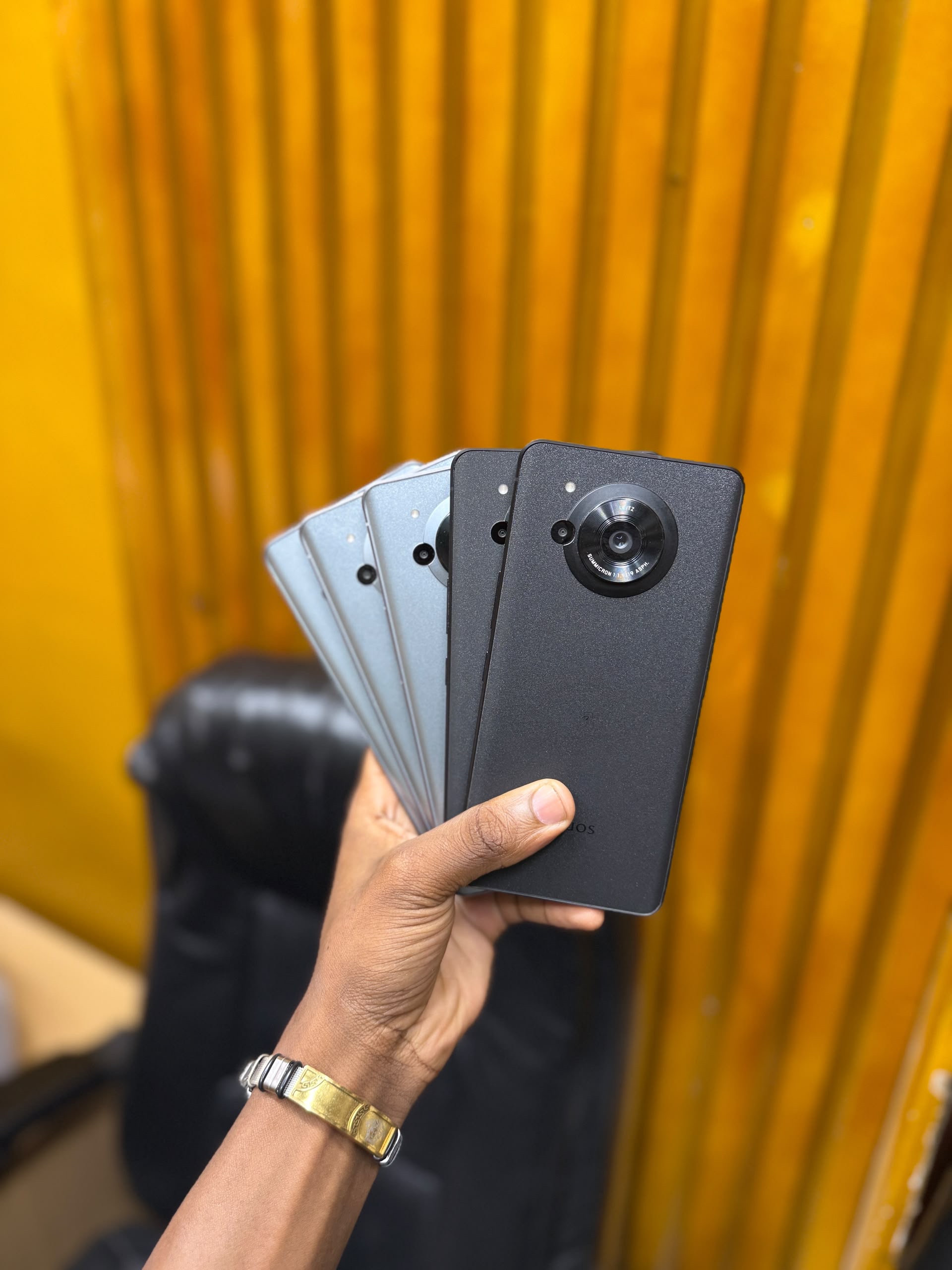 Aquos R7