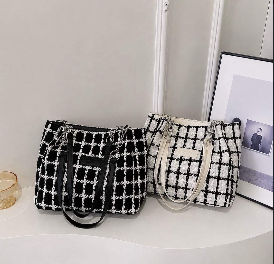 Tote handbag
