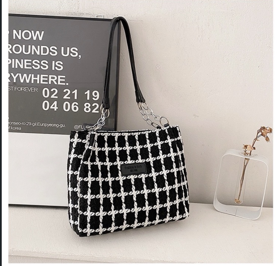 Tote handbag