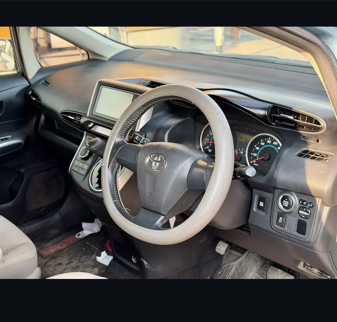 Toyota wish