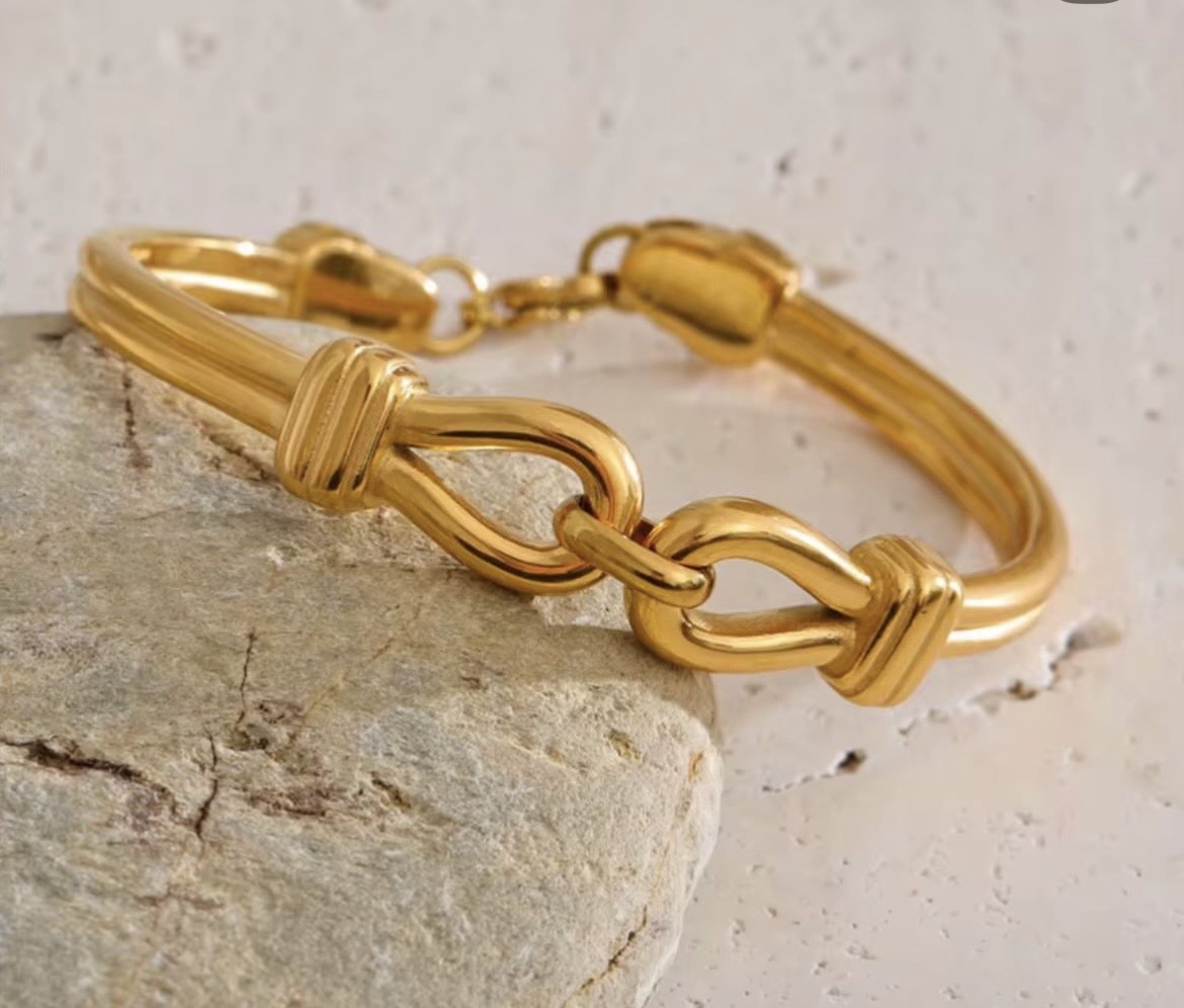 zuri bracelet