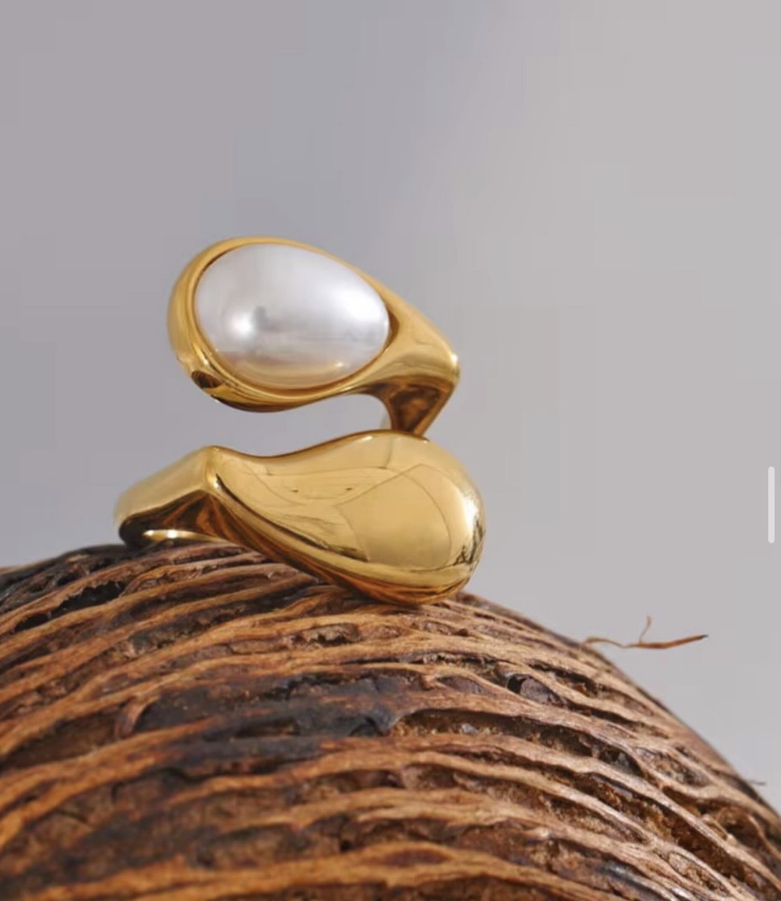 pearl ring