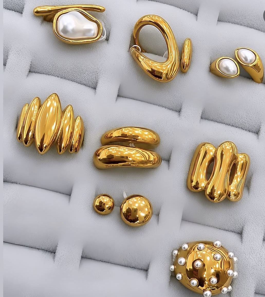 gold pearl rings