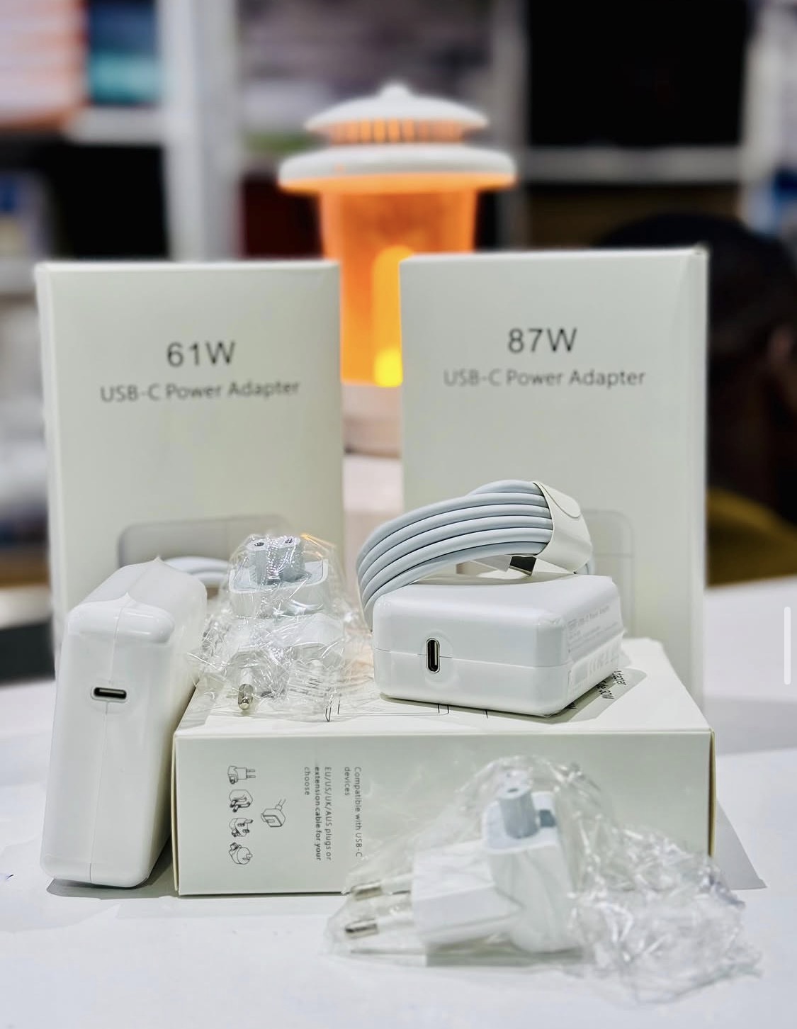 Mac book type C adapter