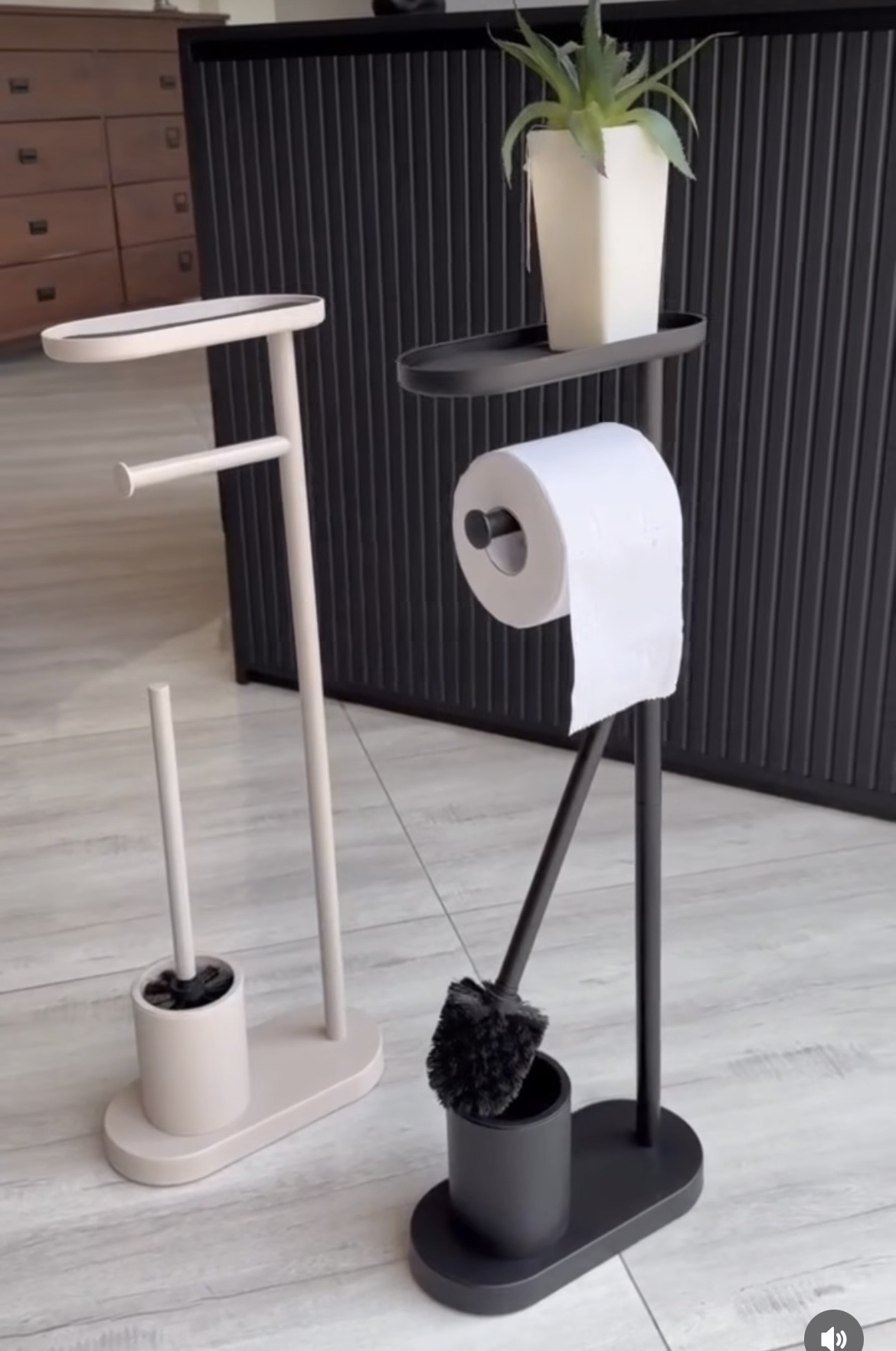 toilet brush