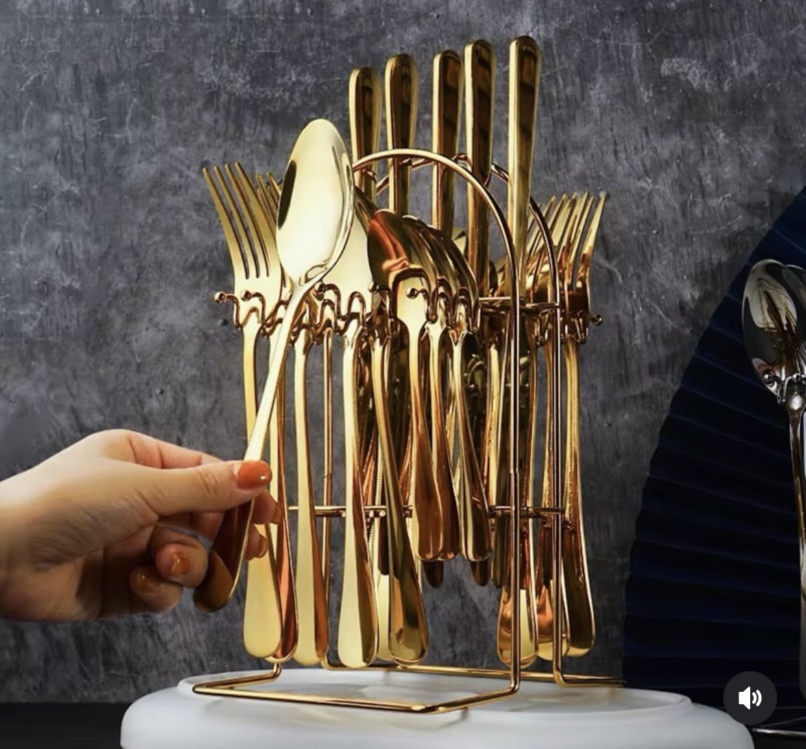 gold cultery