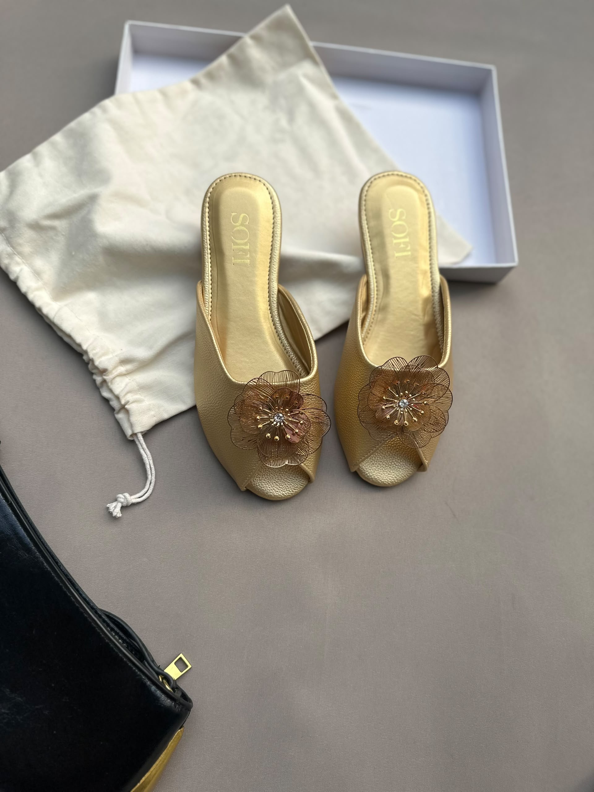 Sofi sandles