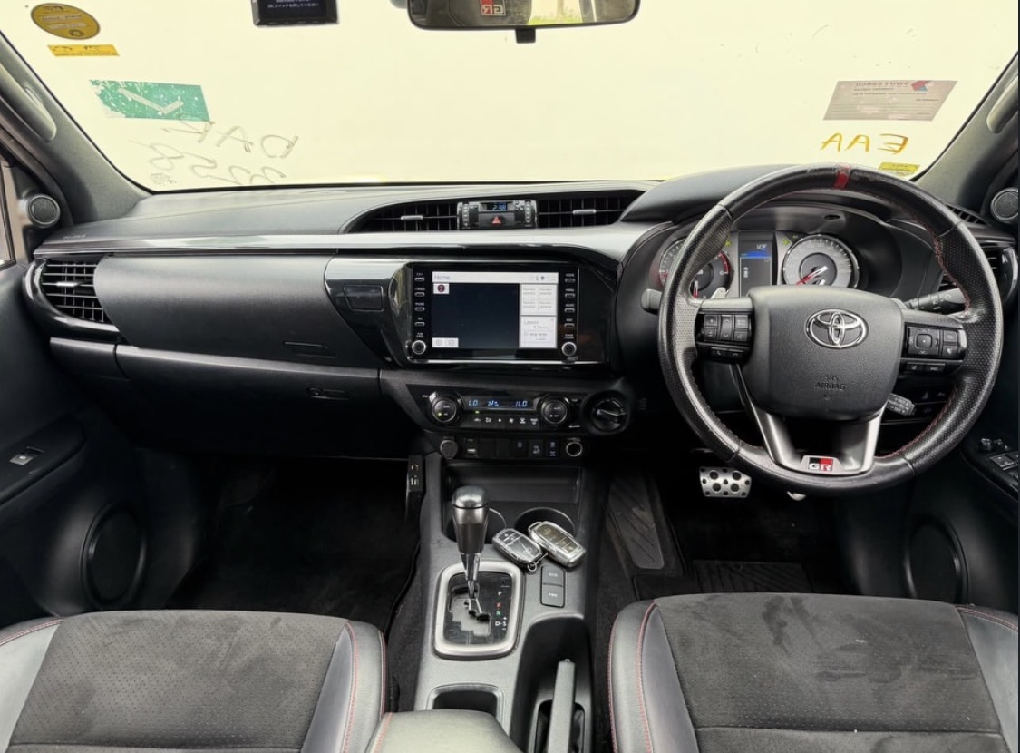 Toyota hilux GR sport edition