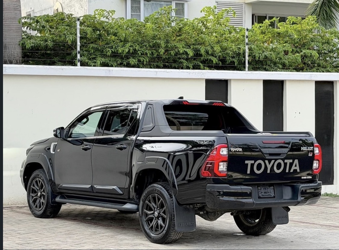Toyota hilux GR sport edition