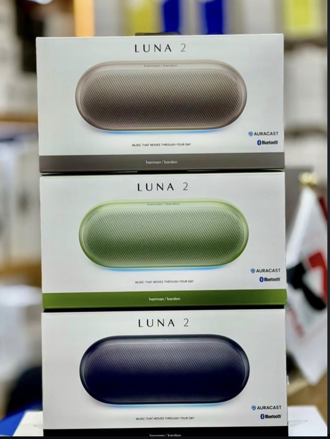 LUNA 2