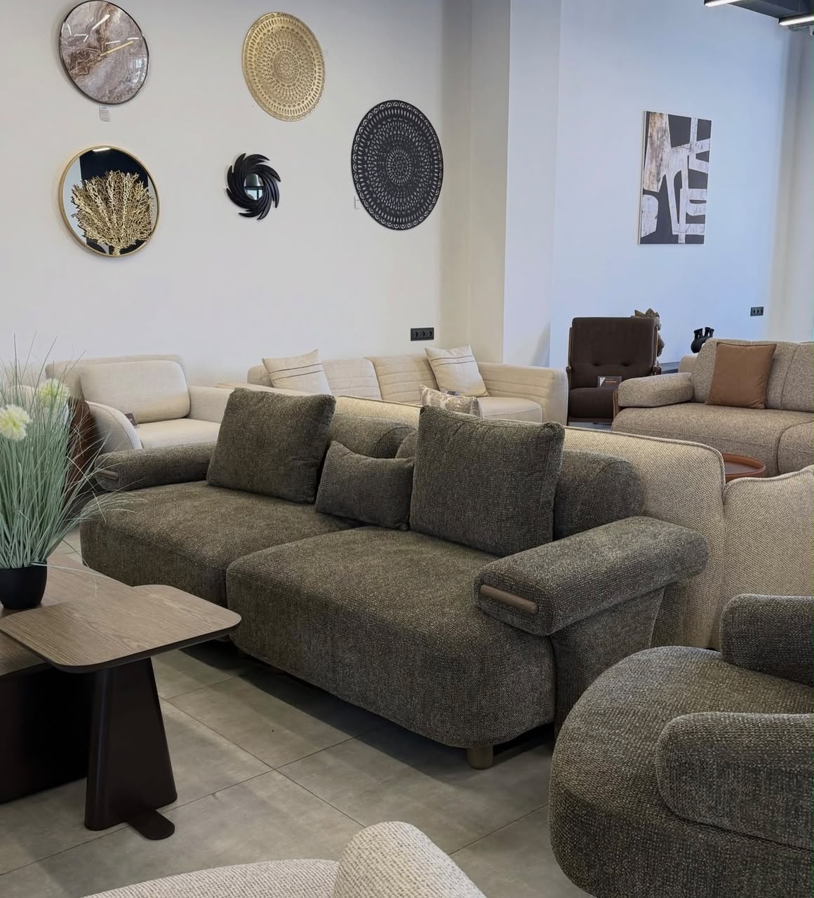 Modern sofaset grey