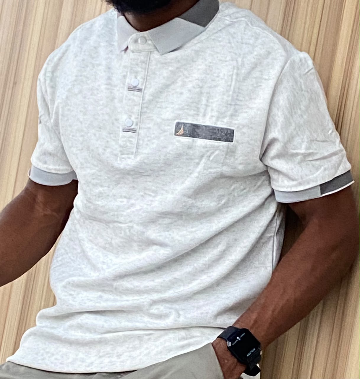 t shirt za vifungo