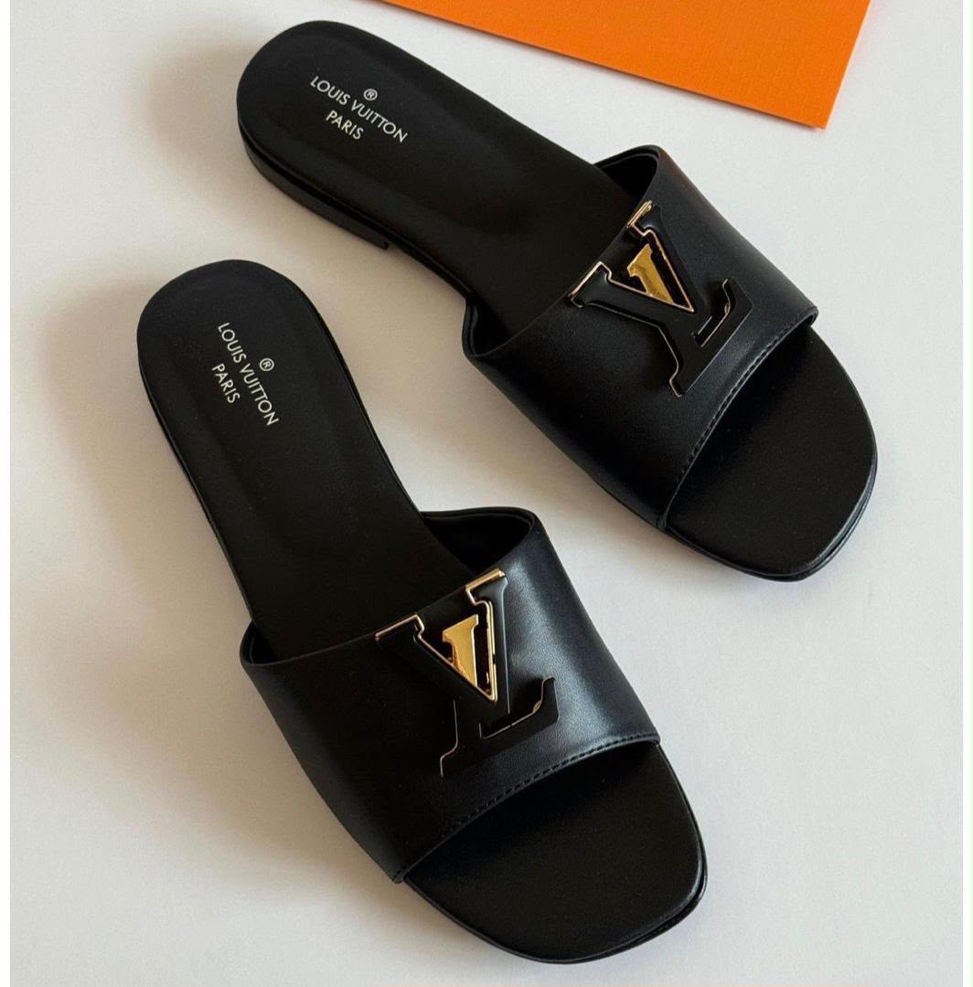 Louis Vutton sandal