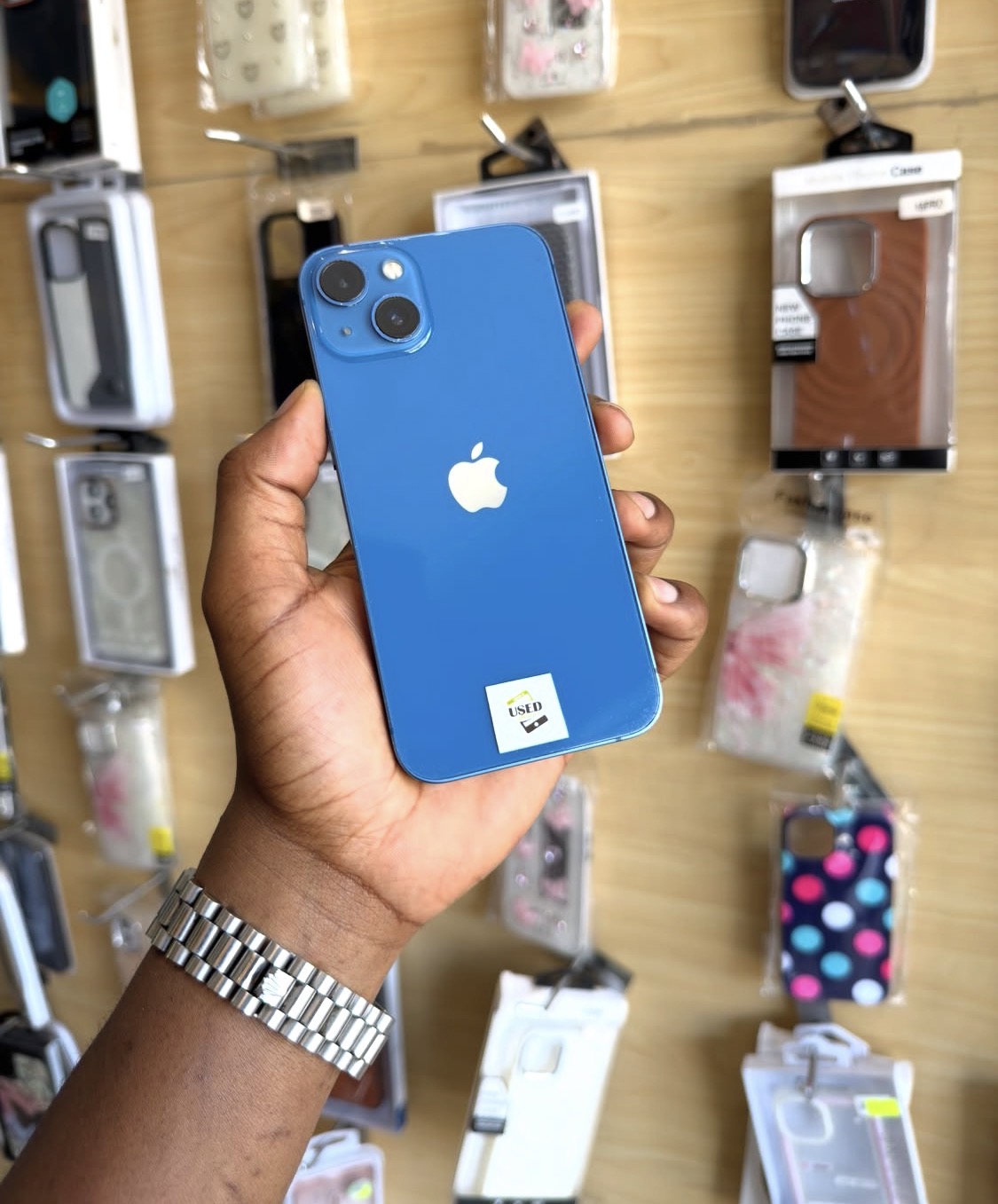 iPhone 13plain.