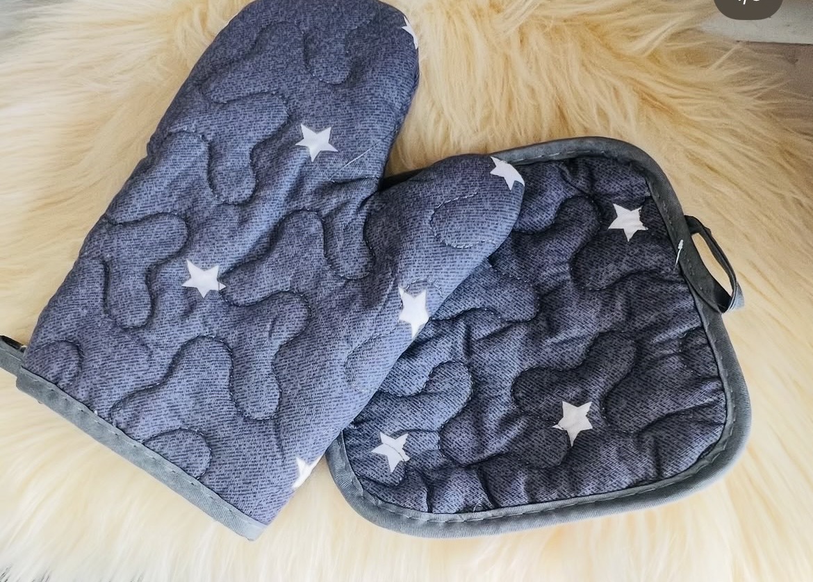 kitchen gloves