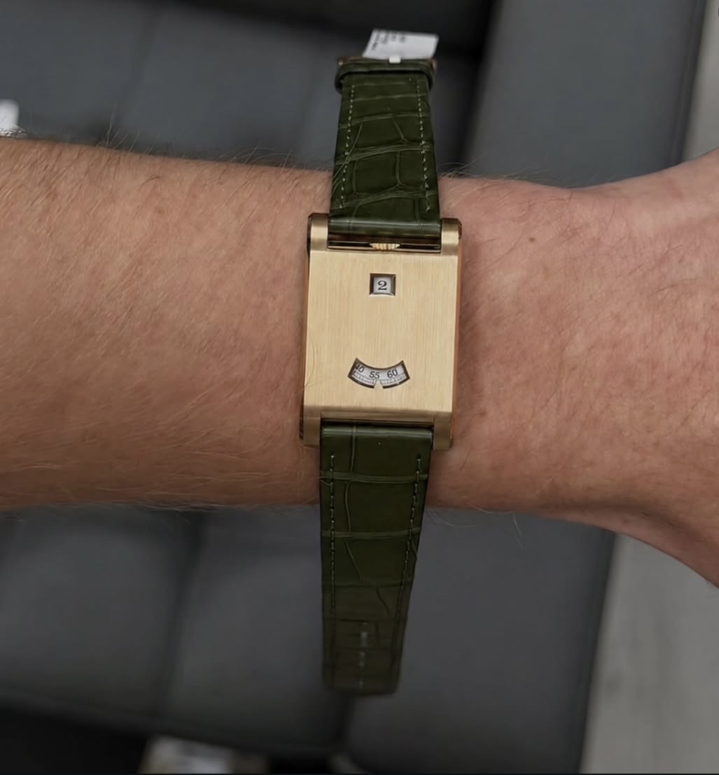 jump hour rectangle watch