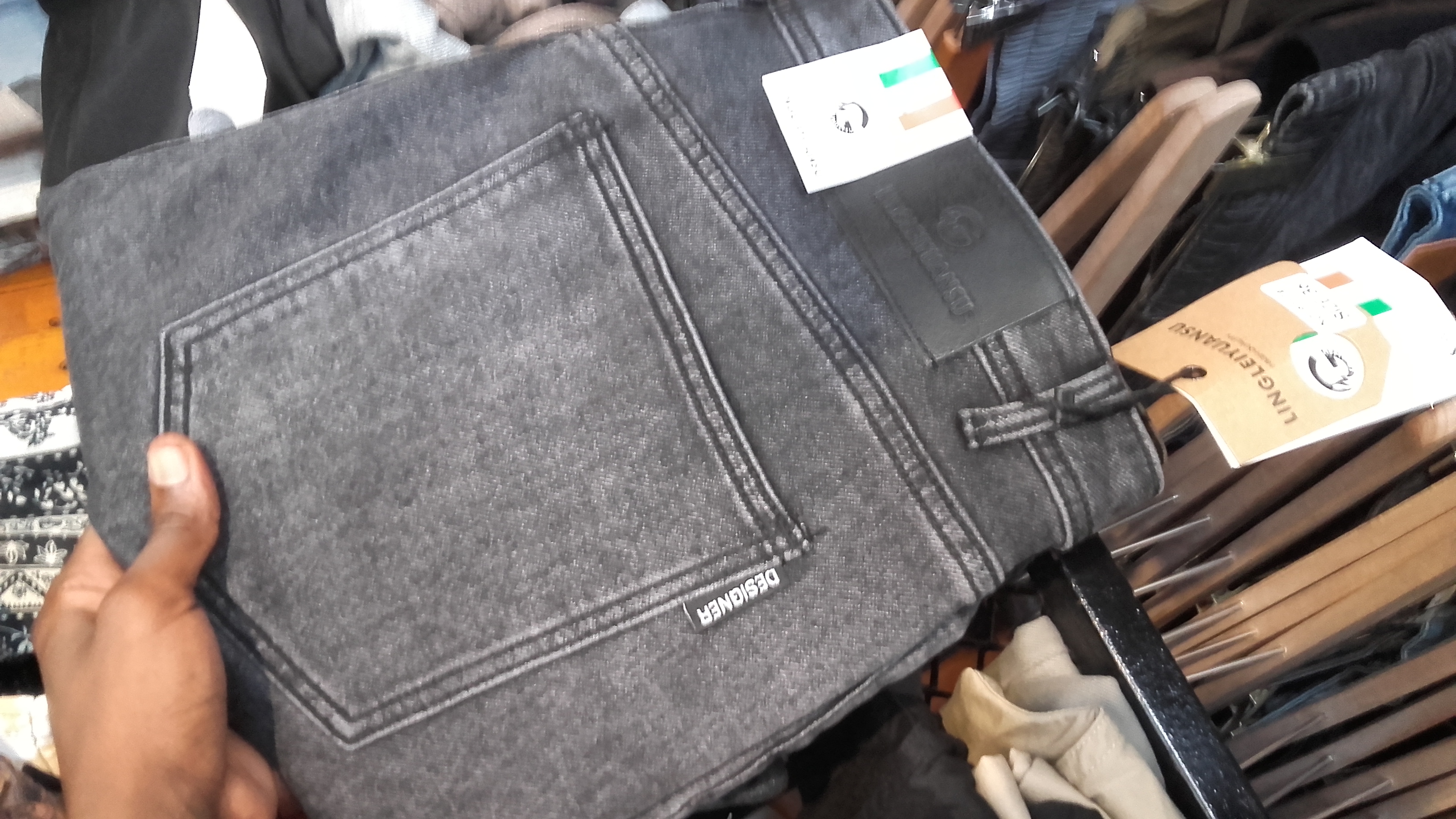 Jeans