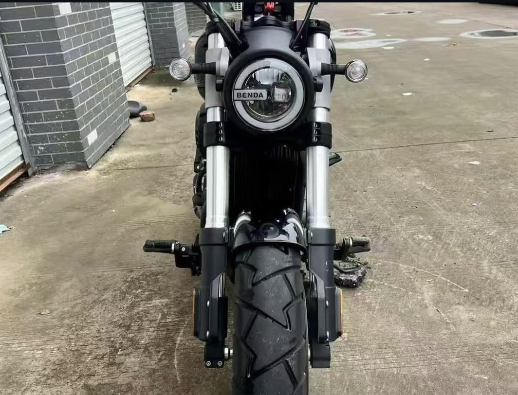 V type twin cylinder