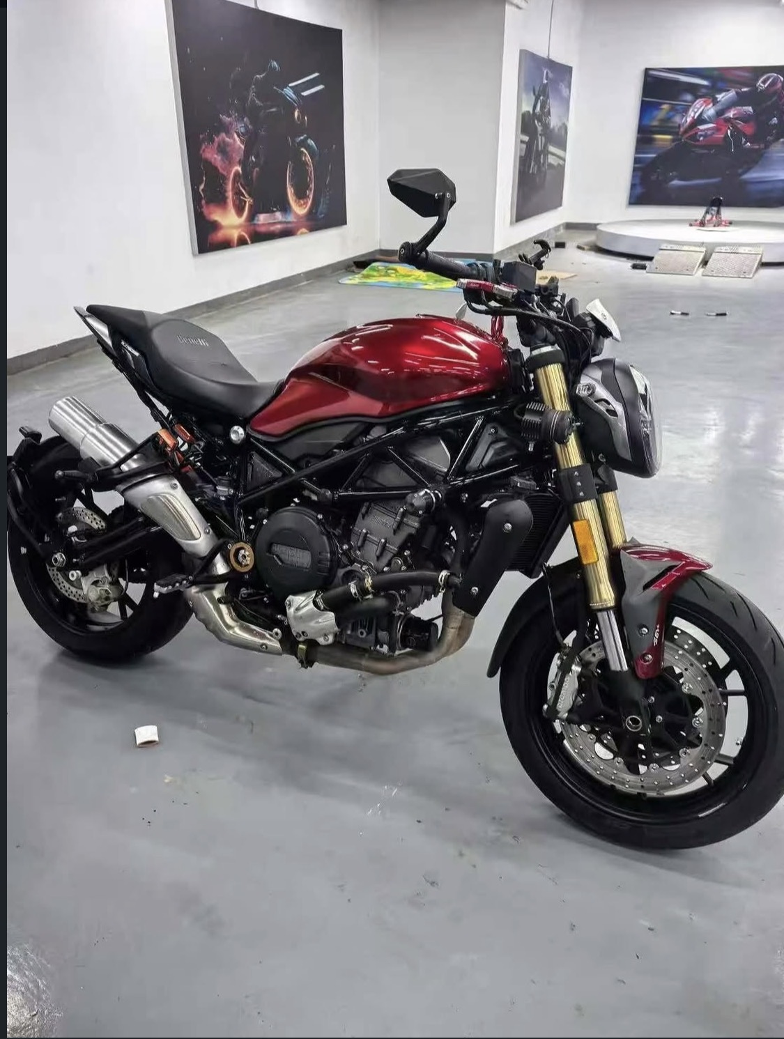 Benelli 752S