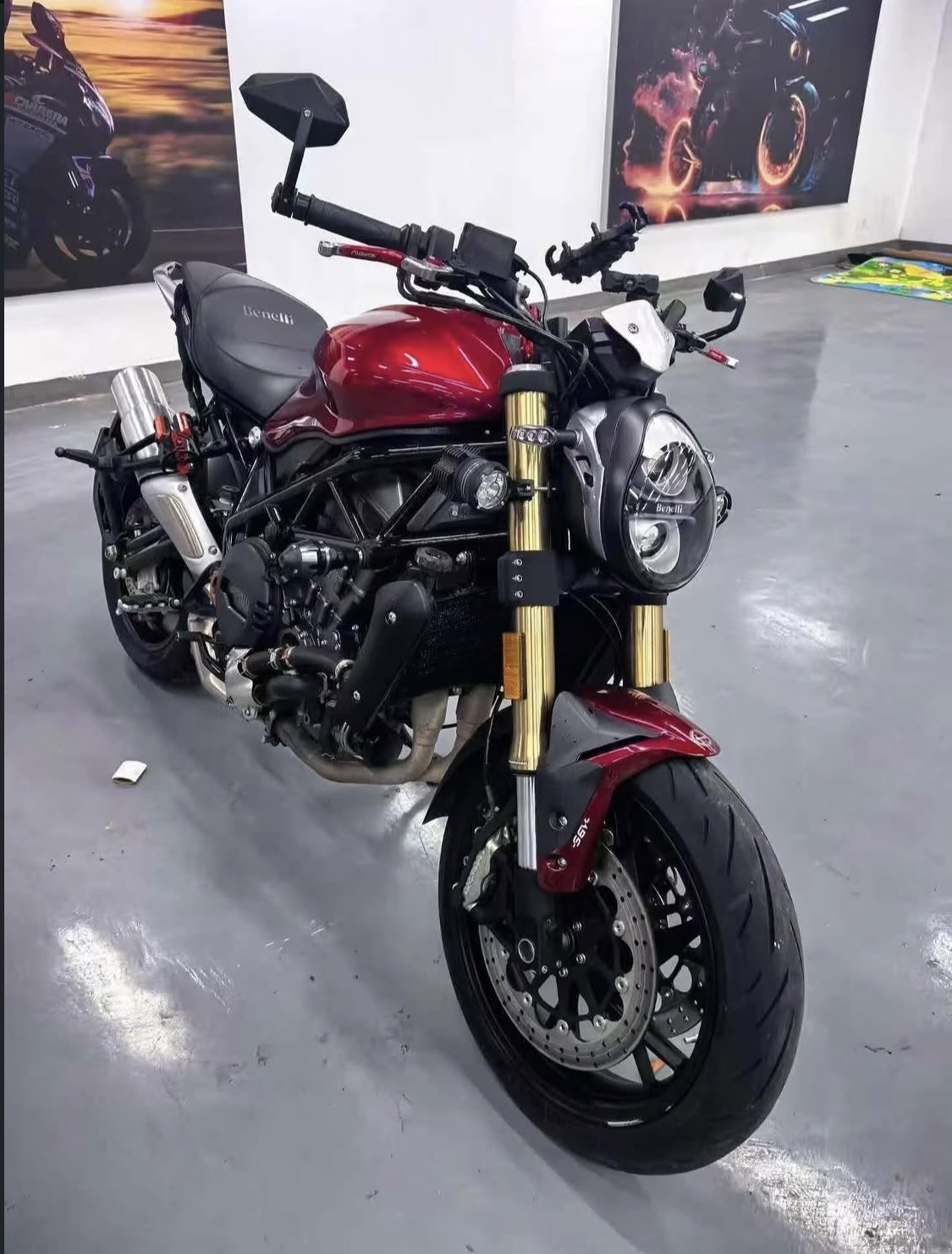 Benelli 752S