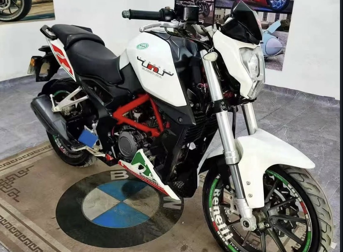 Benelli yellow dragon