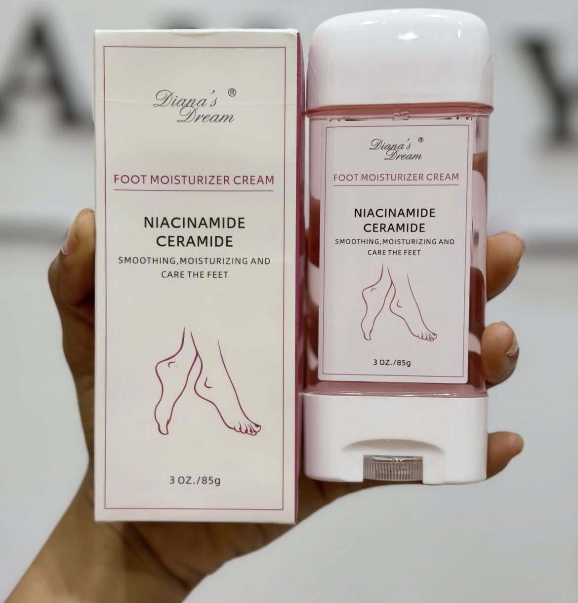 Diana foot moisture