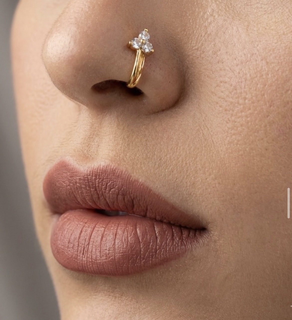 nose cuffs