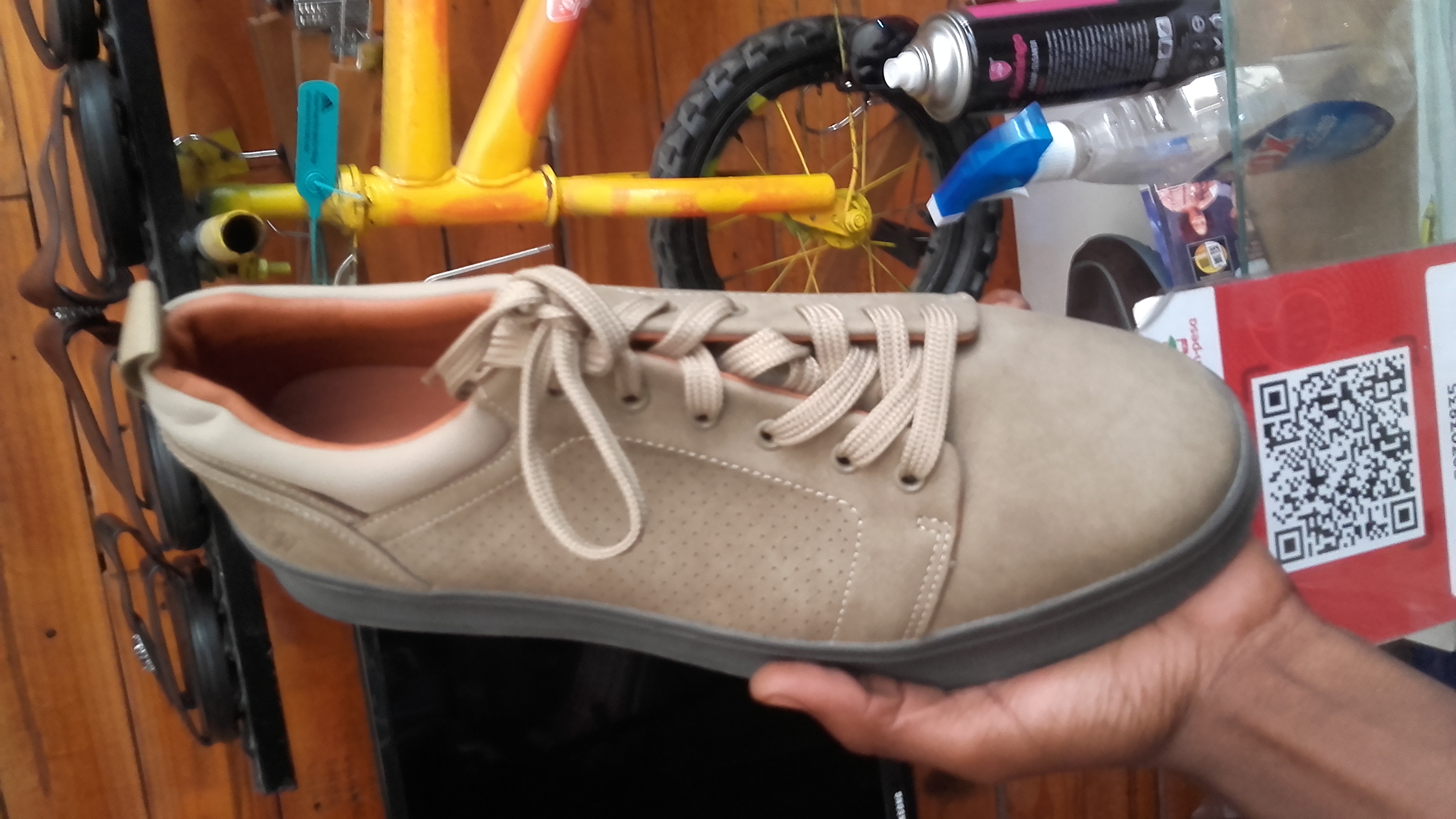 Sneakers
