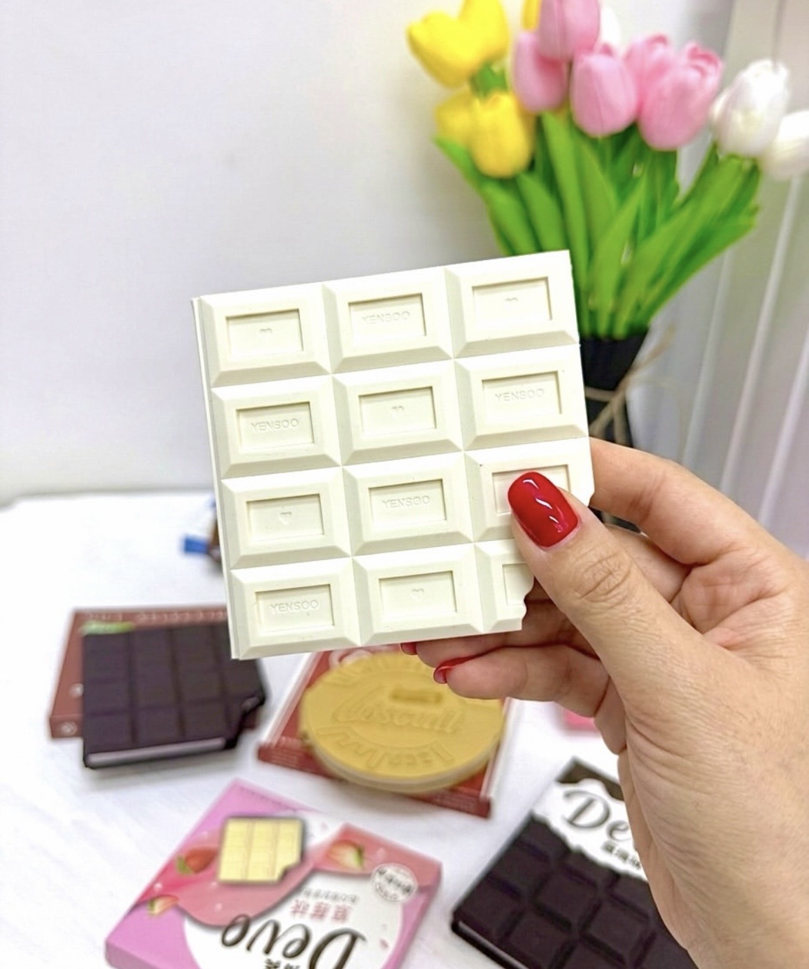 mini chocolate notebooks