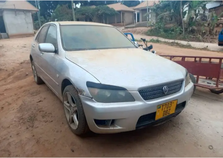 Toyota Alteza
