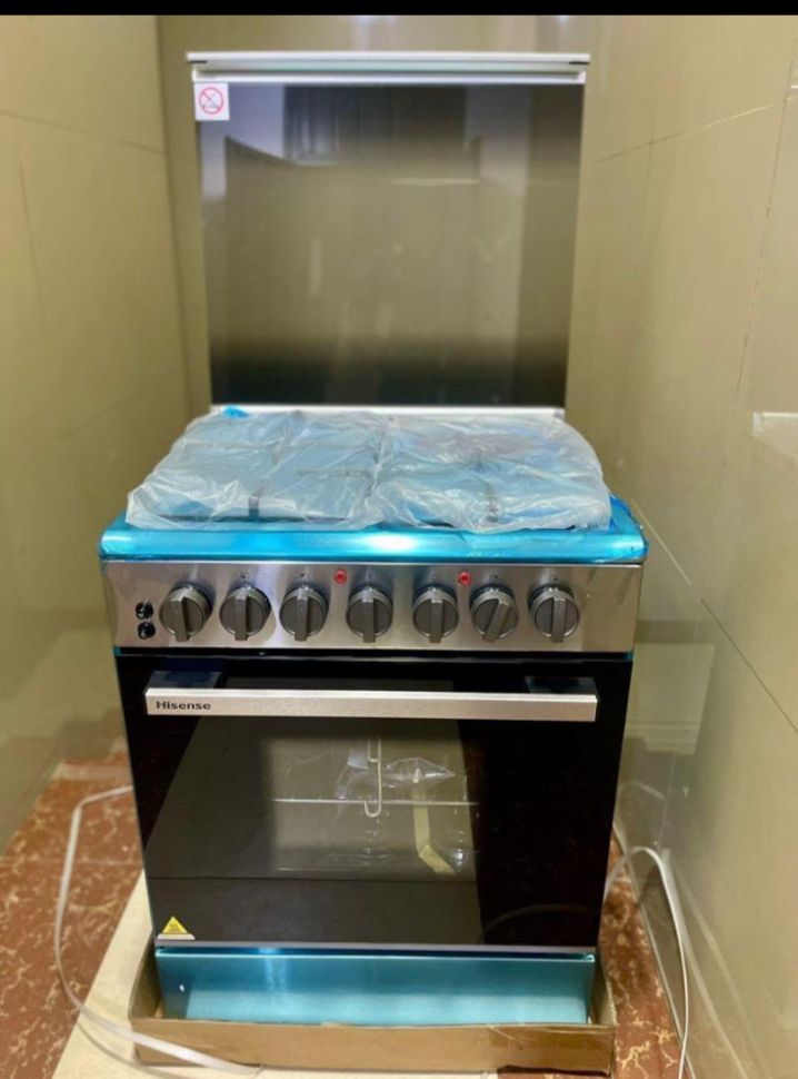 Hisense free standing cooker
